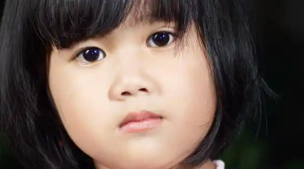 小学生女孩留什么头发好