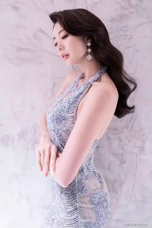 南韩极品尤物!克拉拉写真赏