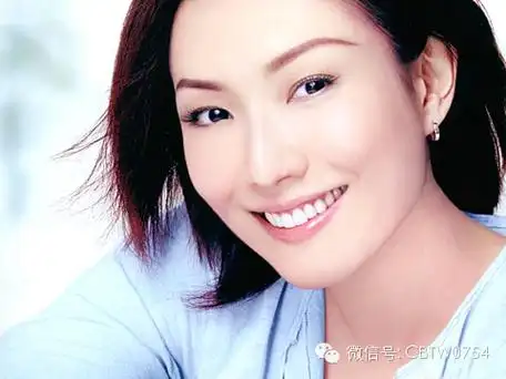 杨千嬅:潮州人,大笑姑婆,香港歌后,电影及电视演员和主持.