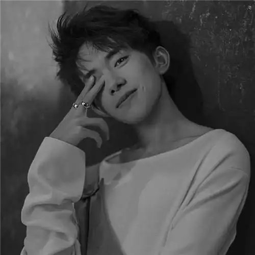 黑白男生头像高冷气质高清图片