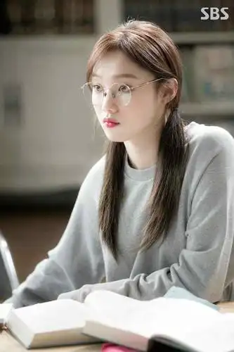 李圣经doctors可爱剧照图片手机壁纸