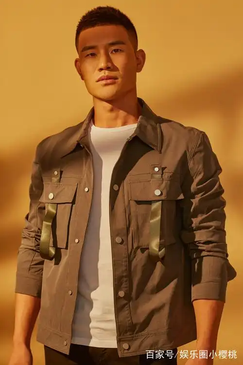 中国硬汉谢孟伟暖色大片曝光 温情演绎"阳光型男"