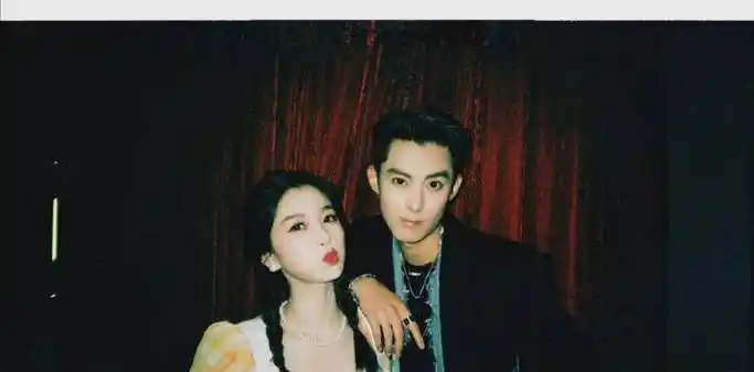 明星_蔡徐坤_汤唯