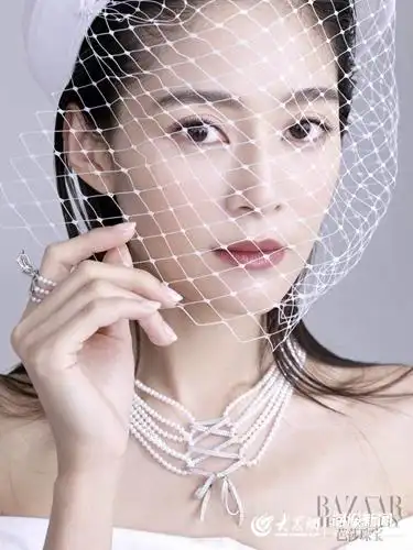 可盐可酷!王媛可最新大片禁欲脸清冷迷人