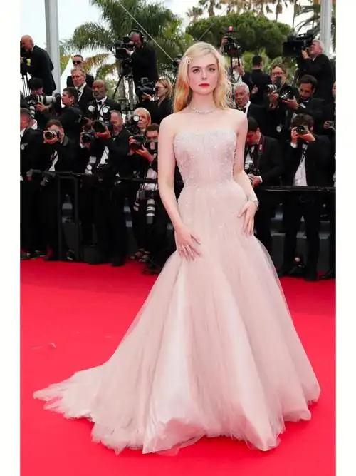 戛纳电影节红毯