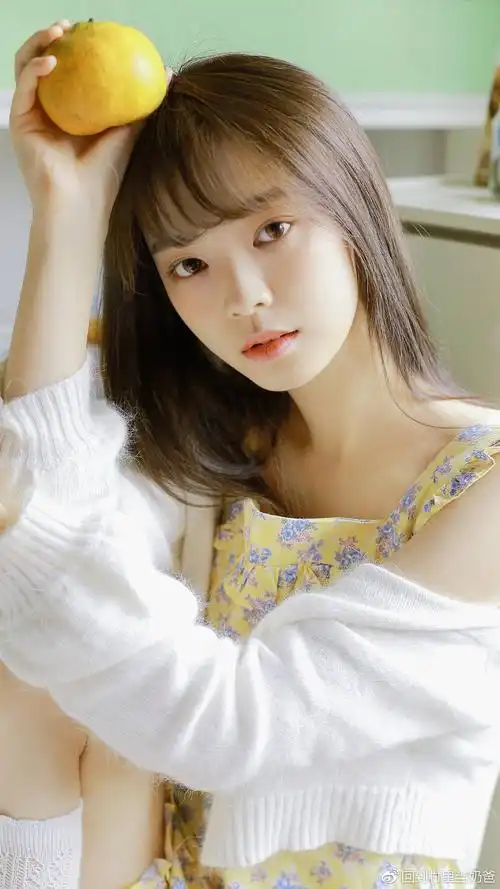 高清超好看的唯美治愈系清纯美女图片