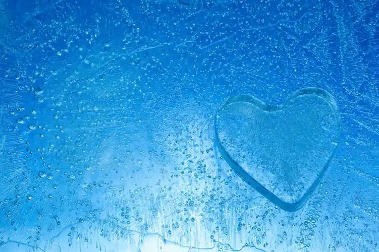 无人,横图,室内,特写,白天,正面,爱情,蓝色背景,爱心,透明,冰,冰块