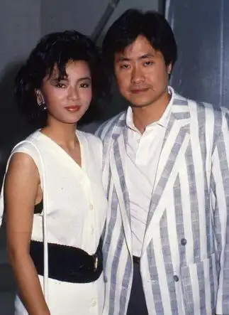 58岁的小龙女,近照老得有点不敢认了