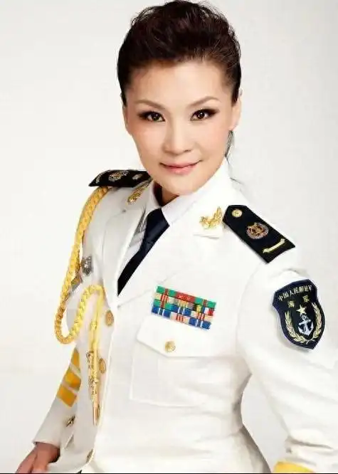 回顾歌唱家范琳琳在她当红之际为何突然消失在了大众视野前