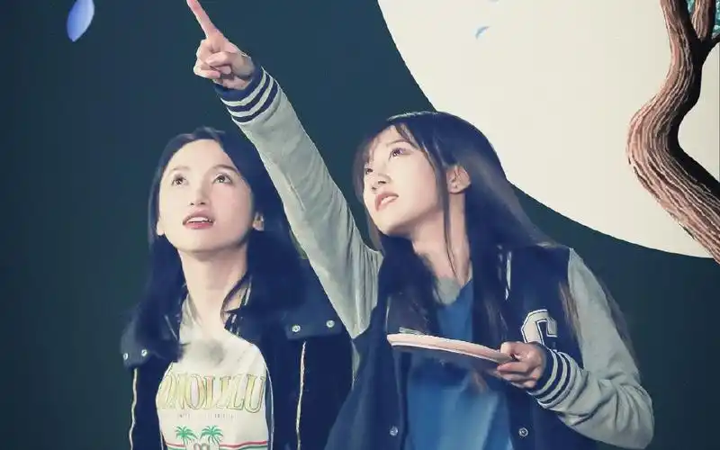 马鹿陆婷x冯薪朵握手会摸粉丝又去浪莫寒了又在大哥面前说我坏话