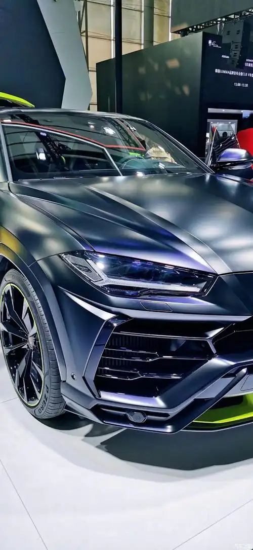 广州车展最帅车型兰博基尼urus,疯狂的外观特别吸睛.