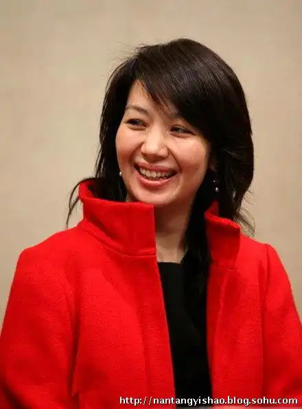 胡军妻子