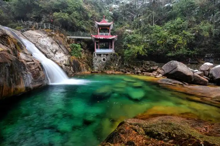 邂逅皖美爱情七夕奔赴黄山翡翠谷开启一场浪漫自然之旅