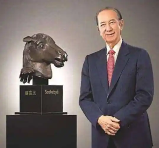 原创赌王何鸿燊生前依靠补脑针续命每月花费上千万渴望修复脑细胞