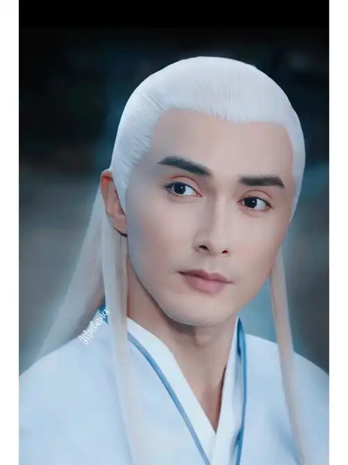 东华帝君被高伟光演绝了