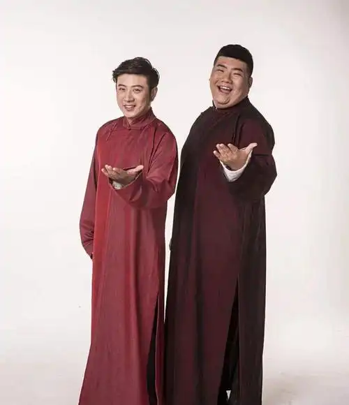 他曾是德云社元老,而后退出德云社自立门户,如今郭德纲私交甚好