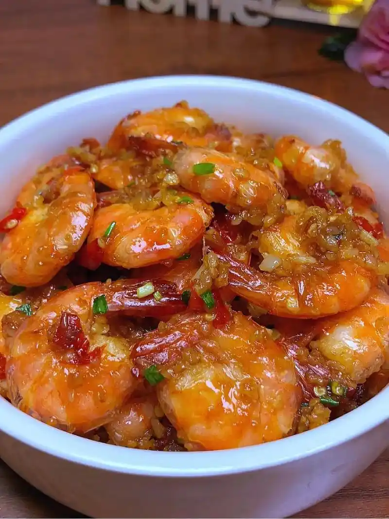 这是我吃过大虾最好吃的做法,也是我的拿手菜0808  蒜蓉大 - 抖音