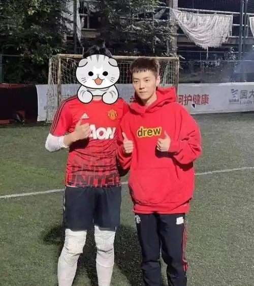 原本31岁的鹿晗身份引发争议,看到线下图,网友:还是不一样的_运动