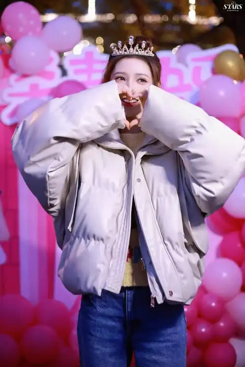 张予曦秦翡##张予曦你的谎言也动听##你的谎言也动听杀青