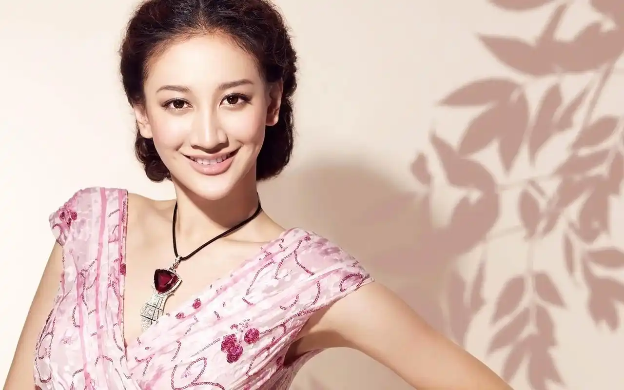 曾泳醍清新迷人写真图片桌面壁纸