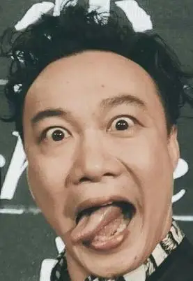 时而癫狂,时而搞怪,时而深情,陈奕迅总是让人意料不到.