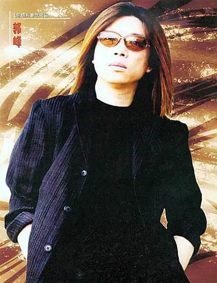 娱乐圈十大长发男星,谁的长发最迷人?