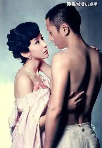 大惹争议:胡一菲滤镜不保,35岁脸肿,剧扑太尴尬_霍建华_薛之谦_爱情