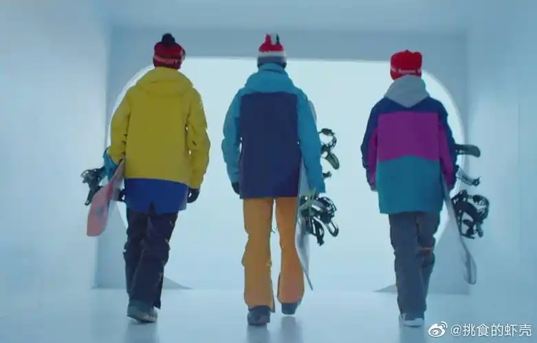 tfboys组合背影小集合三只后背越变越有安全感