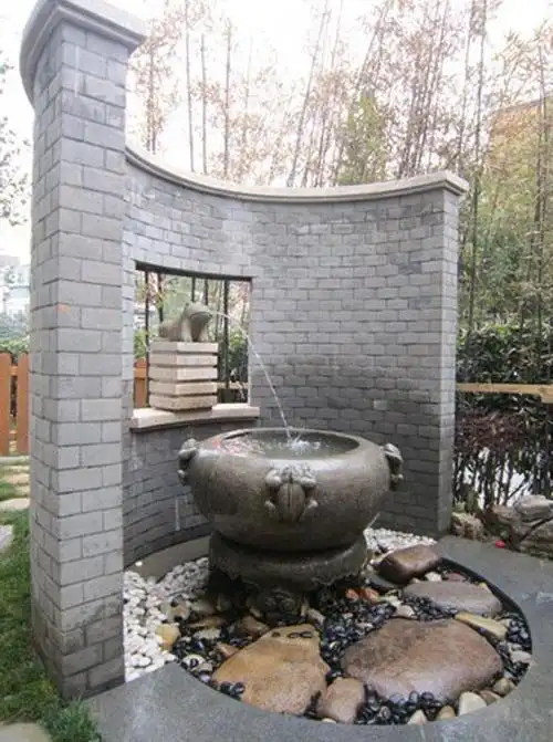 18种创意庭院"水景墙"设计,想让庭院别出心裁,就建个水景墙吧|水池