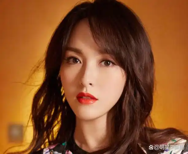 在40岁唐嫣身上感受到了娱乐圈的世态炎凉娱乐圈果然很现实