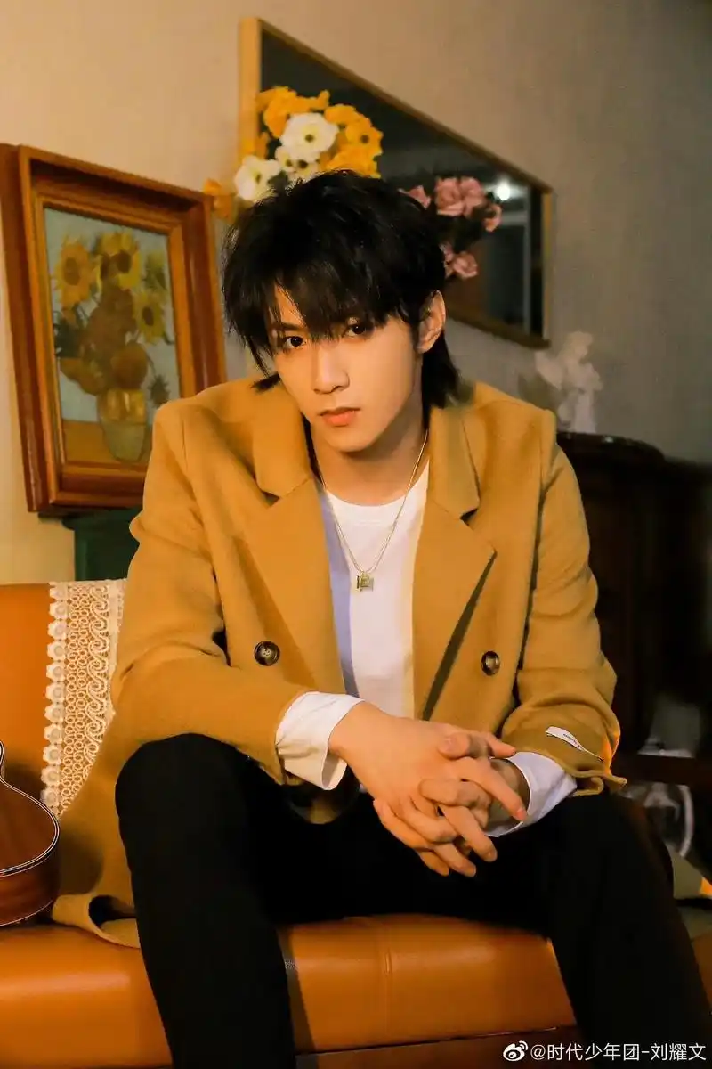 刘耀文17岁快乐