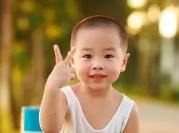 儿童发型潮男孩短发寸头儿童毛寸发型图片