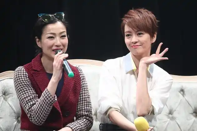 扯头发掐脖子郑秀文梁咏琪我们是文艺片