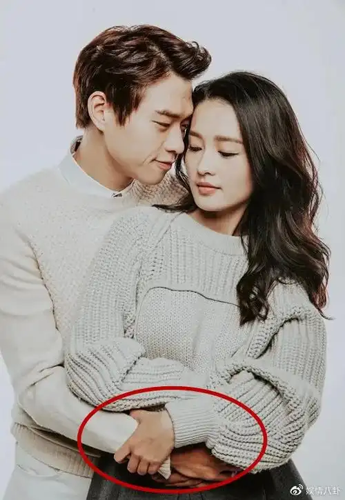都说魏大勋和李沁,是假想情侣,看到合照时男方的手,细节骗不了人