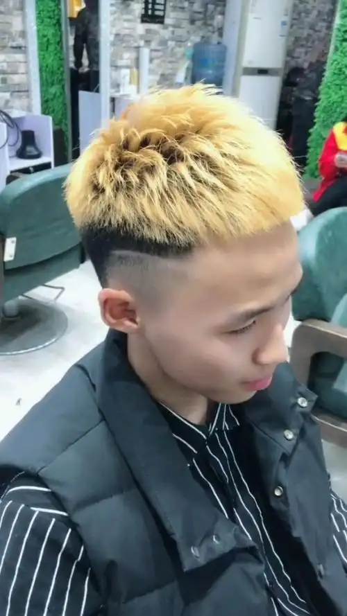 今年最流行的瓜子头,年轻人最爱的发型