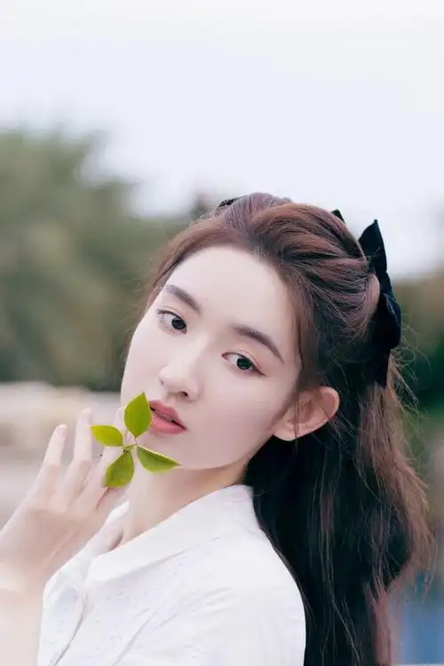 王玉雯甜美的仙女气息