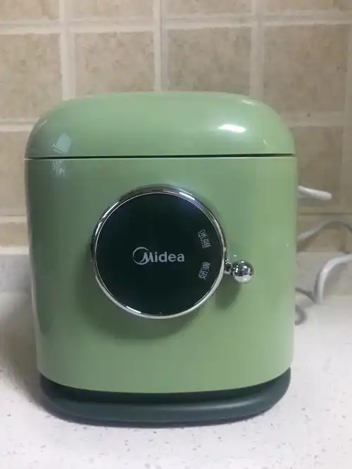 新到货的迷你电饭煲也太可爱了吧