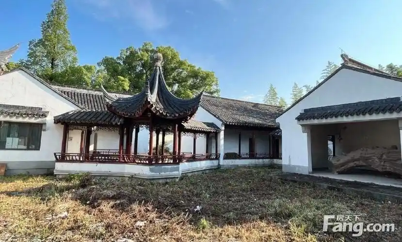 姑苏世家留园府大宅占地两亩多大花园清水毛坯5个车位