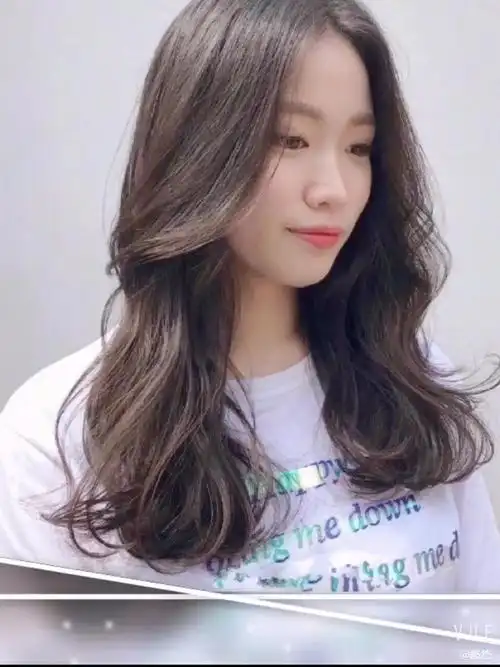 长发大卷_长发_发型_复日长发_时尚_发型