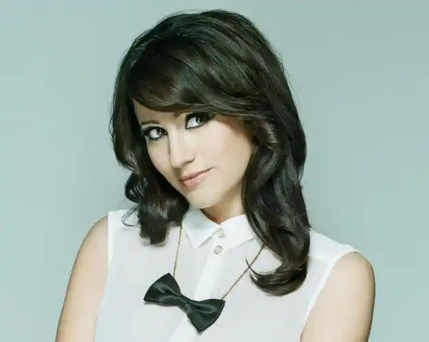 roxanneemerypicktherose