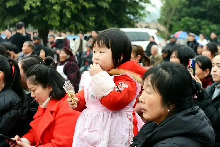 渠县板桥镇2019年迎新春群众文艺汇演