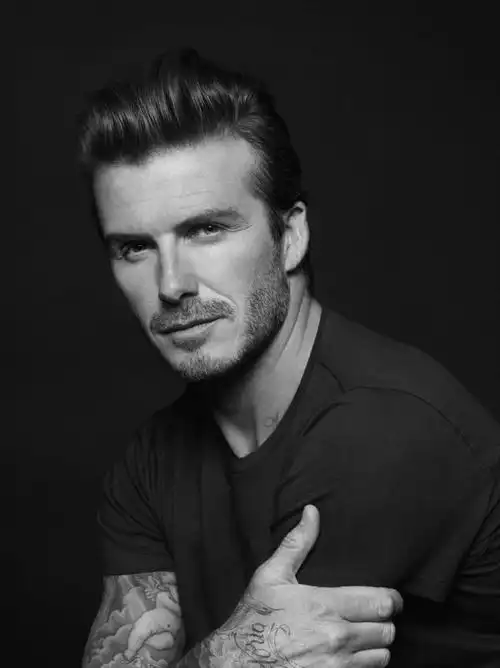 万人迷大卫·贝克汉姆(david beckham)黑色t恤