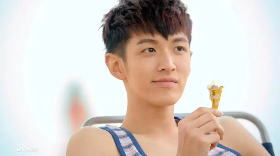 柯震东吸毒被抓盘点那些年被柯少代言坑惨的化妆品牌