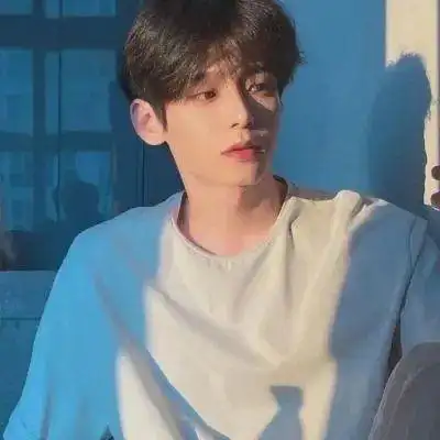 ins风帅哥小众魅力男头大全很干净又很文艺的男生气质头像