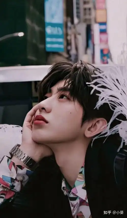 有没有蔡徐坤的神仙图就是路人见了都要惊叹的那一种