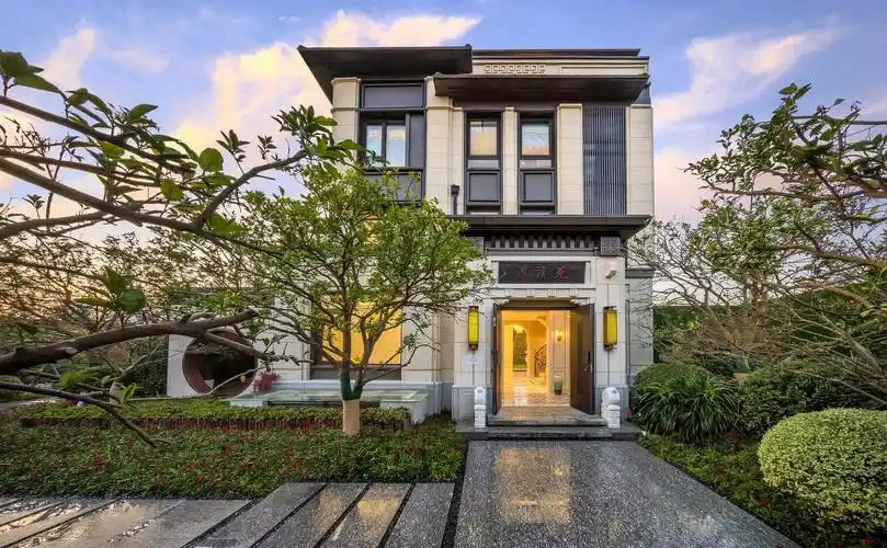 龙湖丽丰西宸原著 西贵蜀山,典藏全家福背后的家风传承!