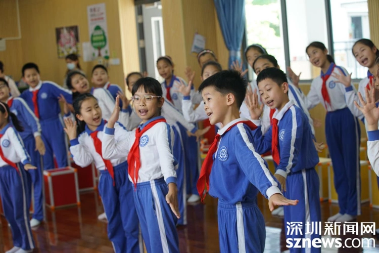 身边的好学校|农耕研学 种瓜点豆 深圳学生体验"粒粒皆辛苦"_深圳新闻