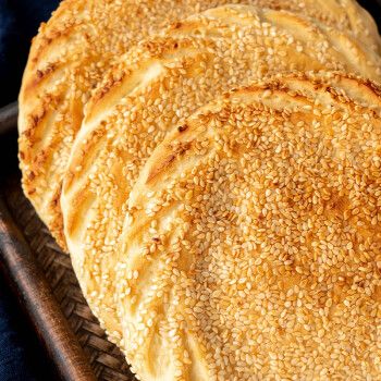 智宙河南手工烧饼特产正宗山东菏泽吊炉烧饼芝麻烧饼火烧即食大烧饼