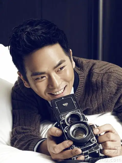 张晓龙中国风暖男写没真 温往文尔雅开翩翩绅强士味www.66mayi.com