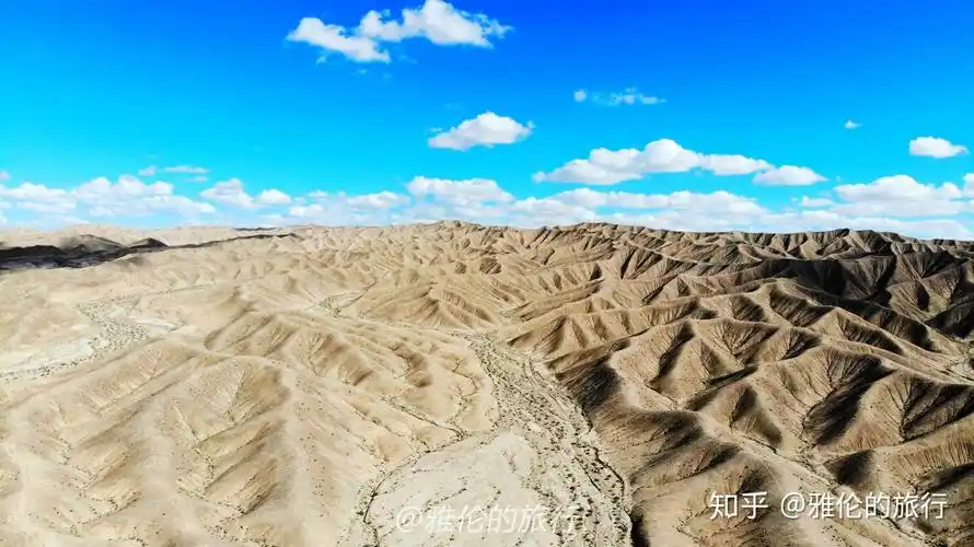 青海柴达木无人区,海拔3千多米有诡异山峰!突遇沙尘暴不见路